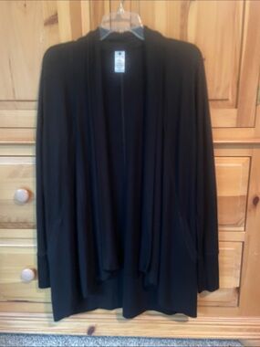 Active Life Black Open-Front Women's Cardigan